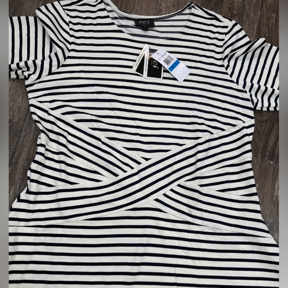 ECI Women’s Size XL Navy and White Striped Dress Wide Belle Sleeve NWT - Picture 8 of 10